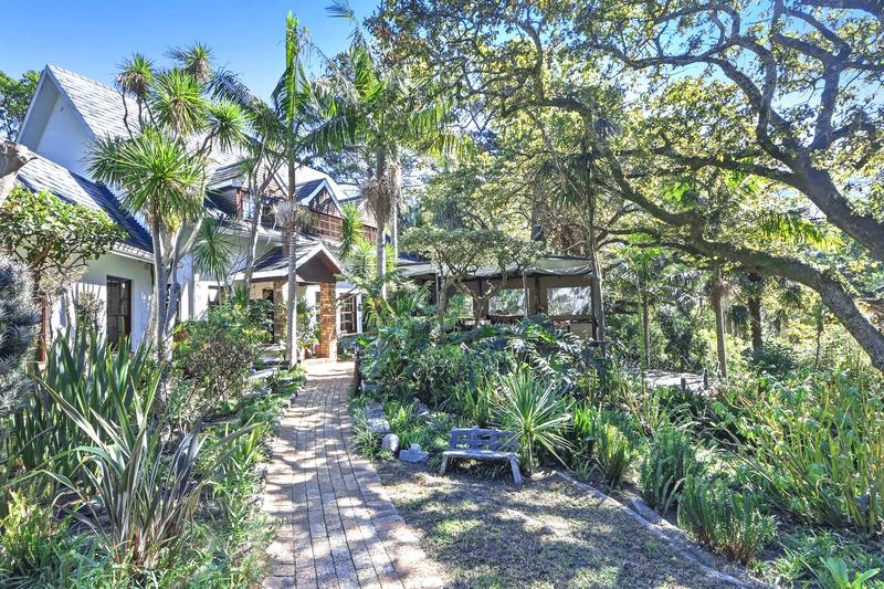 To Let 4 Bedroom Property for Rent in Hout Bay Western Cape